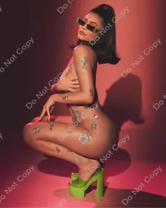 8x10 KYLIE JENNER GLOSSY PHOTO photograph picture print - Picture 1 of 1