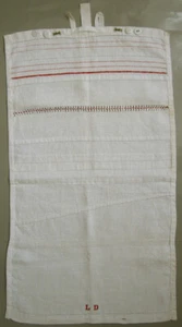 CIRCA 1900 ANTIQUE RED & WHITE LINEN NEEDLEWORK SEWING MENDING SAMPLER - Picture 1 of 3