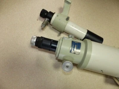 Takahashi  FS-102 Fluorite Apochromatic APO Refractor Telescope 102mm f/8 Used - Image 1 of 4