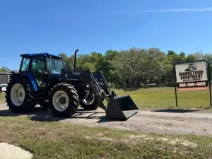 NEW HOLLAND 8340 CAB TRACTOR LOADER - 120HP! - Picture 1 of 9