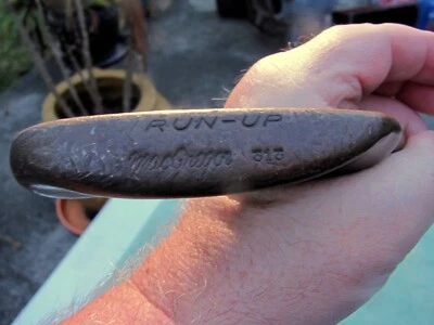 Vintage MacGregor 313 Run-Up Chipper 35" length Golf Pride Grip poor condition - Image 1 of 4