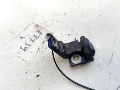 Volkswagen Golf 1999 Front Door Hinge used, Genuine #1531393-42 - Imagem 1 de 4
