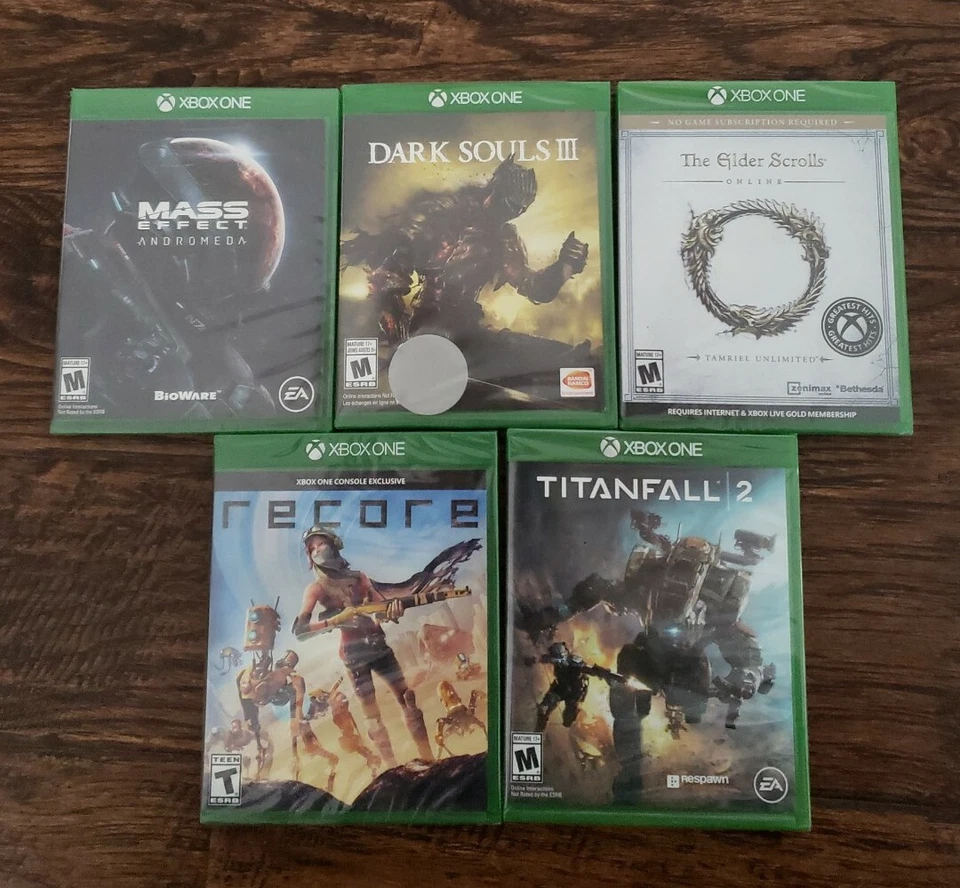 Lote 5 Juegos Xbox 1, Mass Effect, Dark Souls, Gilder Scrolls, Recore, Titanfall 2 Foto 1 de 1