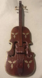 Strumento decorativo in legno violino vintage con foglie di agrifoglio decorazione natalizia - Foto 1 di 5