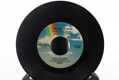 Don Williams I Believe in You / It Only Rains on Me 45 7 дюймов пластинка (комбинированная) - Изображение 1 из 2