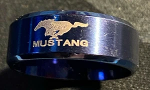 Anello in titanio Ford Mustang misura 8 - Foto 1 di 1