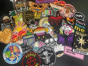 Lot of 5 Random Iron-On Patches – Assorted Designs | DIY Apparel Craft - Picture 1 of 1