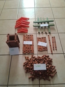 Vintage Lincoln Logs Lot Of Misc Pieces, Assorted Sizes NO BOX 208 Pieces - Picture 1 of 9