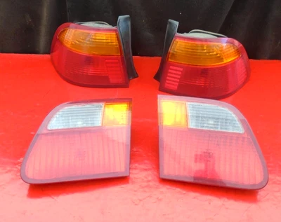 99 00 JUEGO DE LUCES TRASERAS INTERIORES EXTERIORES HONDA CIVIC SEDÁN 4 PUERTAS OEM Foto 1 de 4