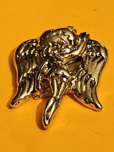 Betty Boop Angel Lapel Gold Tone 0.5" - Picture 1 of 4