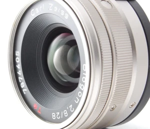 "Mint" Contax Zeiss Biogon 28mm f/2.8 T* Lens G1 G2 From JAPAN - Picture 1 of 12