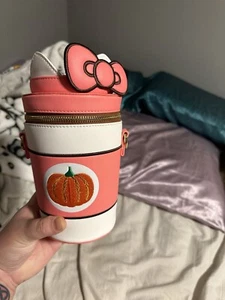 Hello Kitty Loungefly Handtasche - Bild 1 von 4