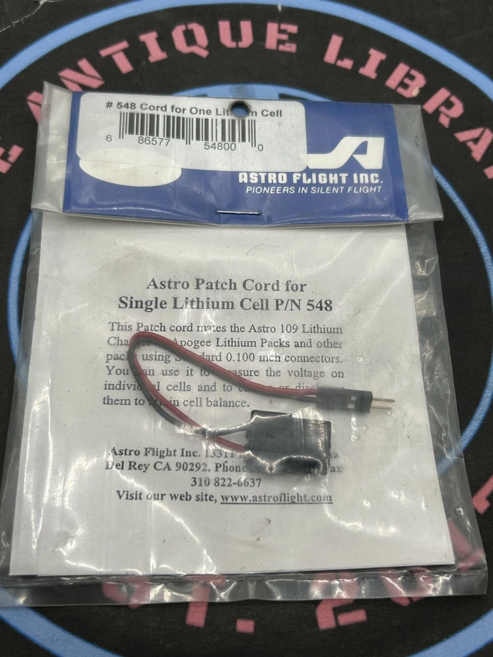 Astro Flight. 548 DEANS ULTRA 2PIN FEMALE TO ASTRO 2PIN MALE PATCH CORD - Image 1 of 1