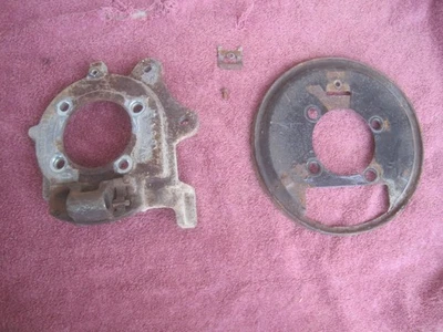 Chevy Blazer S10 GMC Jimmy 1998-2004 4x4 placa de respaldo de freno de disco trasero izquierdo Foto 1 de 4