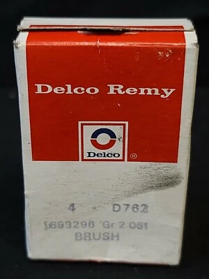 Новый из старых запасов 1980-88 Buick Oldsmobile Pontiac Delco Remy щетки 1893296 D762 GM набор из 4 - Изображение 1 из 4
