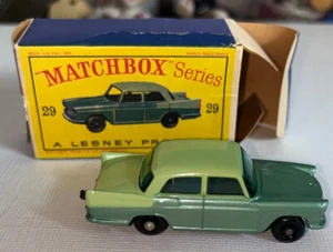 Vintage 1960's Matchbox Lesney Austin A55 Cambridge # 29 Original Box - Picture 1 of 12