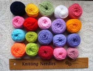 Mixed Lot Of DK Double Knitting Acrylic Wool/Yarn ๐ธ 20 Balls ๐ธ Bright Colours - Picture 1 of 15