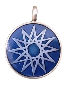 Blue Sun Pendant Vintage Silver Tone 3D Metallic Statement - Bild 1 von 3