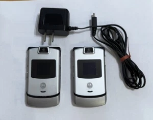 Original Motorola RAZR / Razor V3c - Silver ( Verizon ) Cellular Flip Phone(s) - Picture 1 of 7