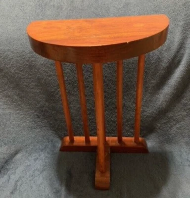 Vintage Old MCM Half Round Wooden Side End Accent Table MUST SEE - Image 1 of 4