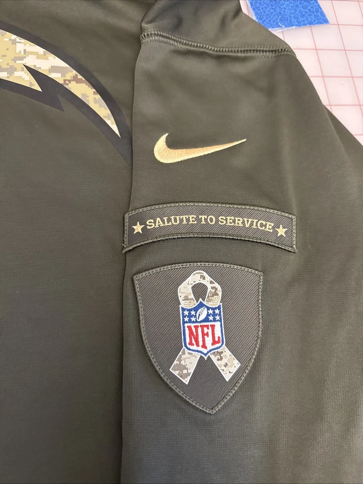 NFL Los Angeles Chargers Salute To Service Nike Therma 3xl sweatshirt Hoodie - Image 1 of 4