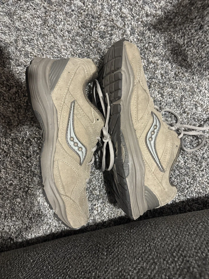 Size 9.5 Women’s Saucony Grid Integrity ST2 10109-3 B Brown Tan Walking Shoes - Image 1 of 4