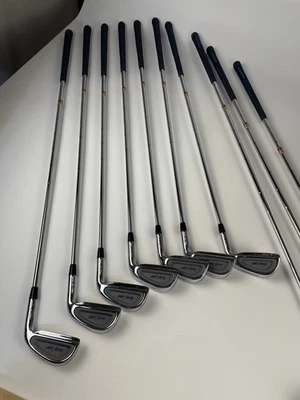 Women’s Northwestern Nancy Lopez RH Golf Set- 1,3,5 Wood & 3-9 Irons Excellent - Image 1 of 4