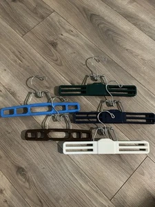 5 Vintage Retro Plastic Clamping Hangers 11" For Pants Skirts Slacks - Picture 1 of 3