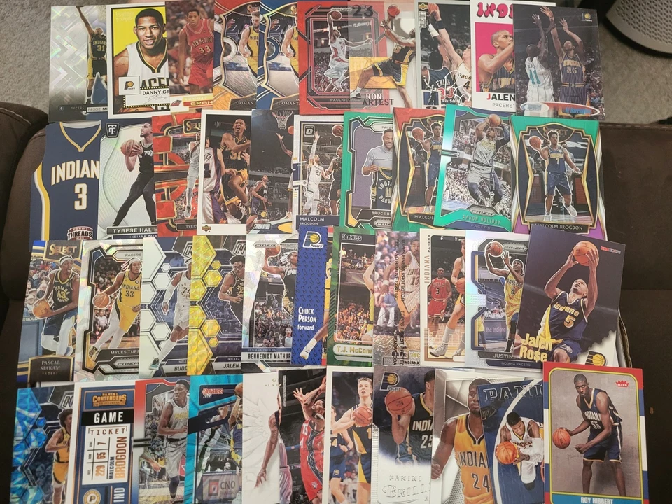 Indiana Pacers TARJETA DE BALONCESTO 68 Lote Insertos Paralelos Novatos Y Haliburton  Foto 1 de 4