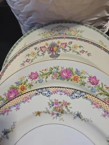 Mismatched China Dinner Plates Vintage ~ Set of 4 ~ Beautiful Florals - Picture 1 of 9