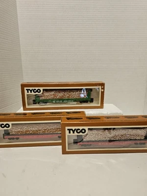3 Tyco HO Pulpwood Cars- 1 Great Northern 334-B, 2 Southern 334-A. New In Boxes - Image 1 of 4
