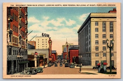 Portland Oregon New Federal Building Broadway from Main Street Postcard - Image 1 of 2