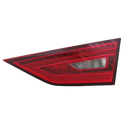 Conjunto de luces traseras tapa lateral derecha TYC NSF para Audi A3/S3 modelos 2015-2016 Foto 1 de 3