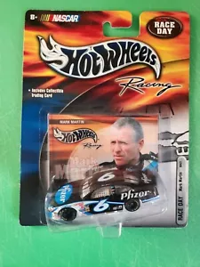 2000 Nascar Hot Wheels Racing Race Day #6 Mark Martin Pfizer Ford Taurus 1/64 - Picture 1 of 5