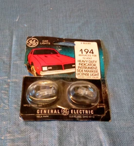 GE 2 Bulbs 194 Replaces 158 12 Volt Heavy Duty Indicator, Instrument, Side Marke - Picture 1 of 3