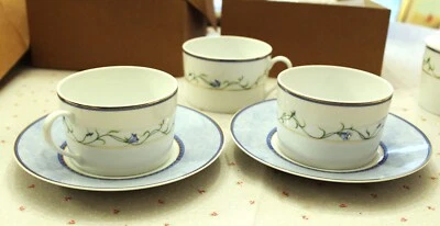 TASSE DEJEUNER et SOUS TASSE, PORCELAINE DE LIMOGES REMY DELINIERES - Photo 1/3