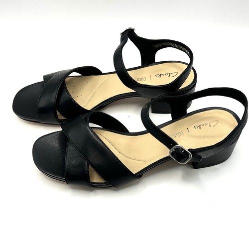 Sandali Clarks Sheer 35 cinturino nero taglia 8M