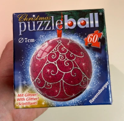 Ravensburger Christmas PuzzleBall Star Ornament 60 pcs Jigsaw Puzzle Ball Sealed - Image 1 of 4
