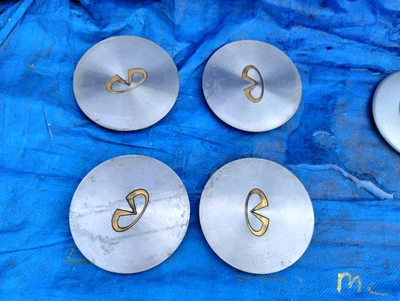 93 94 95 96 97 INFINITI J30 OEM TAPACUBOS CENTRAL 4031510Y10 73708 73709  Foto 1 de 4