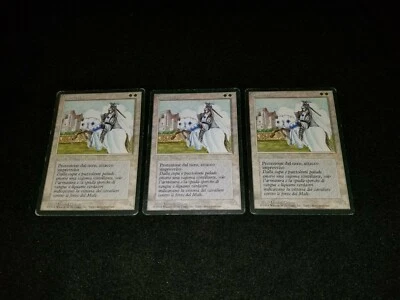 MTG 1x Revised white uncommon HP Italian FBB White Knight - ships w/ tracking - Image 1 of 2
