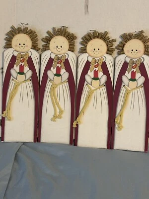 Vintage Holiday Angels Wooden Mini Screen Folding Panel 1995 Christmas Tree Shop - Image 1 of 4