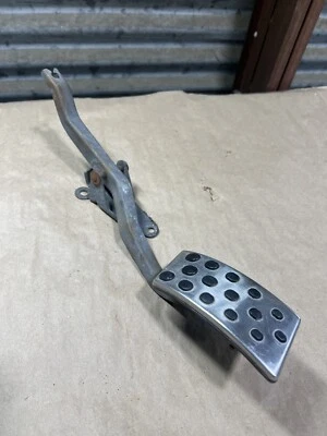 2003 03 04 Ford Mustang Cobra SVT acelerador pedal de gasolina 3346 Foto 1 de 4