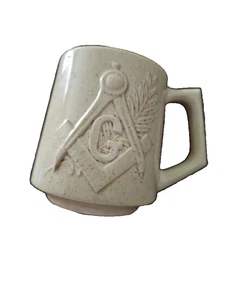 MASONS Masonic Ceramic Fraternal Beer Mug White Relief Square Compass Freemason - Picture 1 of 4