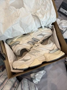 New Balance 9060 Sea Salt Concrete SIZE US 9 - Picture 1 of 5