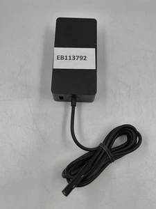 Microsoft 1798 Netzteil - Funktioniert, Geringe Nutzung - Bild 1 von 8