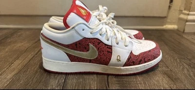 Used Jordan Spades Sneakers Men's Size 7 - Imagem 1 de 4