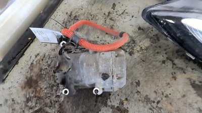 Compresor de aire acondicionado usado se adapta a: Toyota Prius 2006 grado C Foto 1 de 4