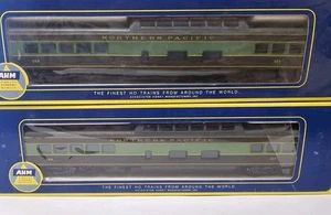 (2) AHM 6444 NP HO Northern Pacific 85' Vista Dome passenger car #557 - NOS - Picture 1 of 3