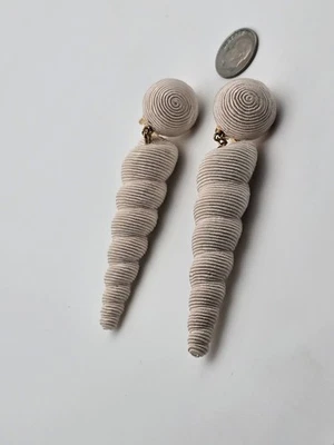 Rebecca de Ravenel спираль падение зажим на серьги нейтральный бежевый заявление длинный... - Изображение 1 из 4