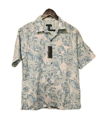 Van Heusen Men's Air Tropical Print Short Sleeve Button Down Shirt Size M - Image 1 of 4